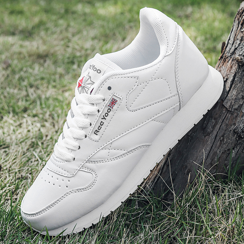Lightweight Couple Shoes Large - đánh giá và giá Sneaker Career